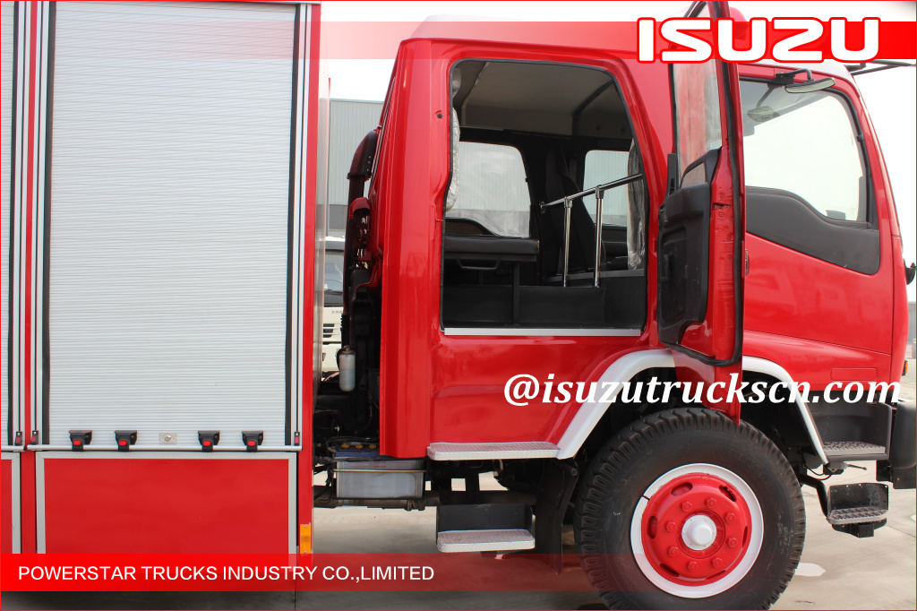 2015 Isuzu Lighting Emergency Rescue Vehicle Fire Truck with Truck Crane 