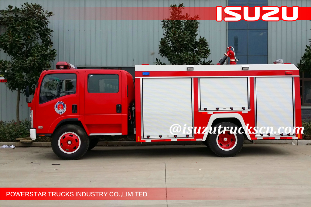 Factory 4000L ELF 700P Japanese Water Tank Fire Trucks