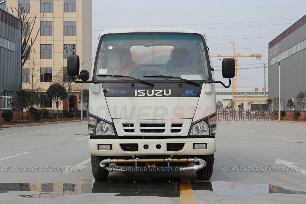 3000L 5000L ISUZU NKR Water Truck Tanker for sale