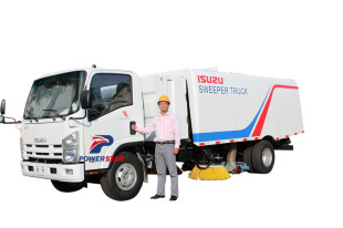 Japan high performance Isuzu sweeping vehicle