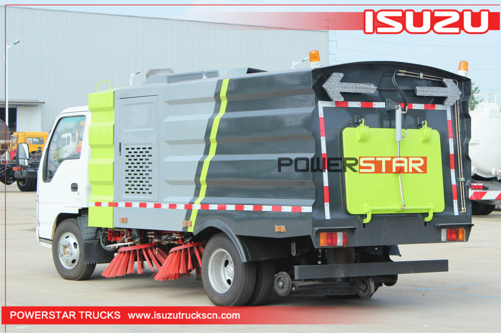 Street Sweeping Vehicle Isuzu for sale