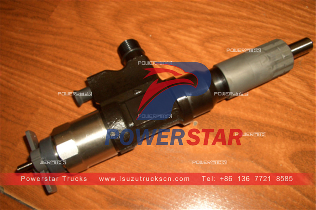 Original fuel injector assembly for ISUZU ELF 700P truck