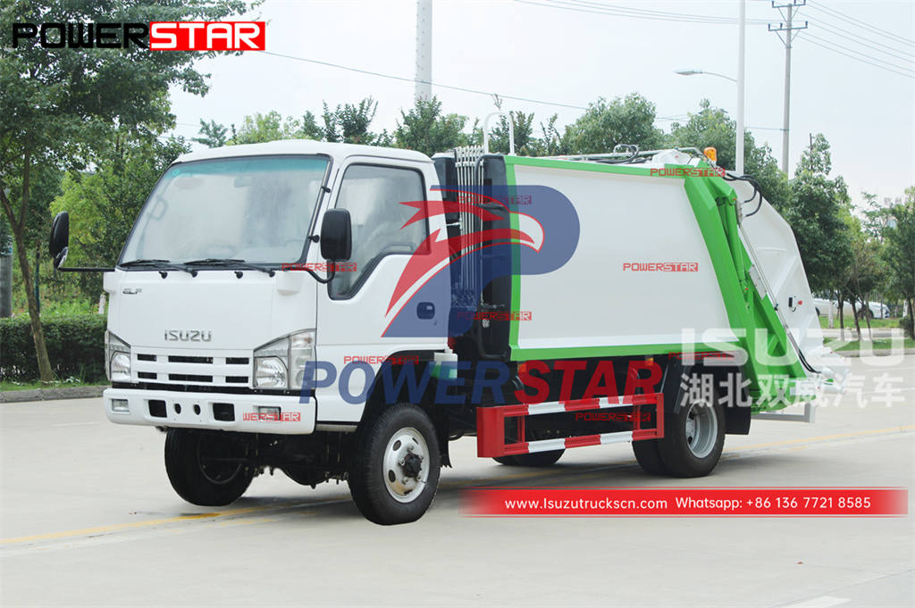 Hot selling ISUZU 4Ã—4 garbage compactor truck 5CBM off-road rear loader