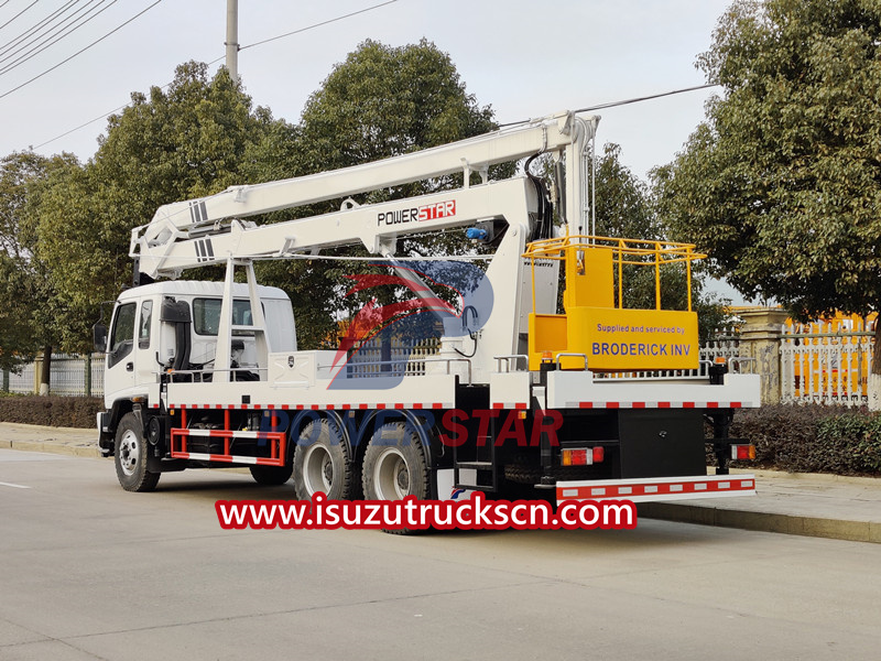 ISUZU 22m bucket truck