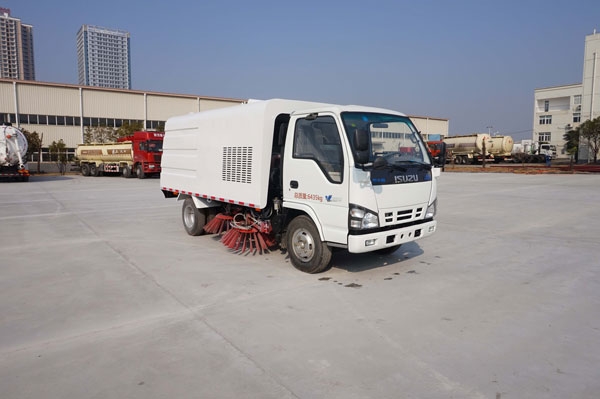 
     5cbm capacity Isuzu Road Cleaning Sweeper Truck For Sale - PowerStar жүк көліктері
    