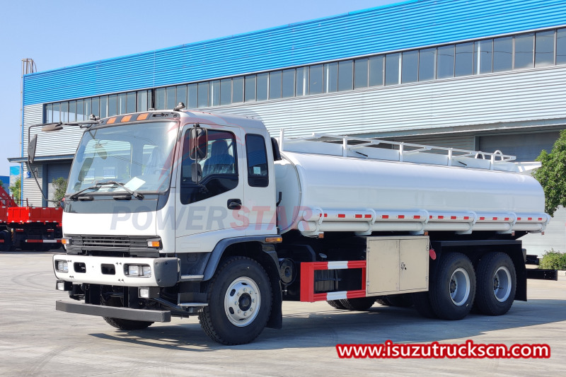 
     Африка тұщы суды жеткізу көліктері Isuzu FVZ
    