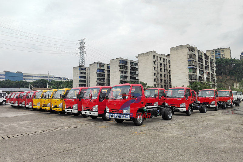 50 units Isuzu ELF 120hp fire truck chassis export to Algeria